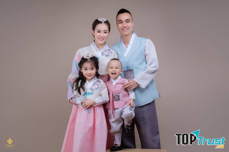 Phong cách chụp ảnh gia đình Hàn Quốc