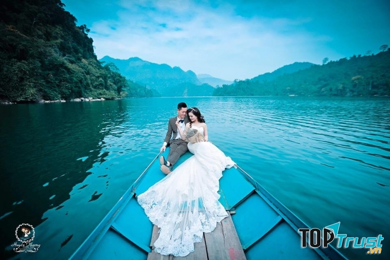 Áo Cưới Huyền Thương