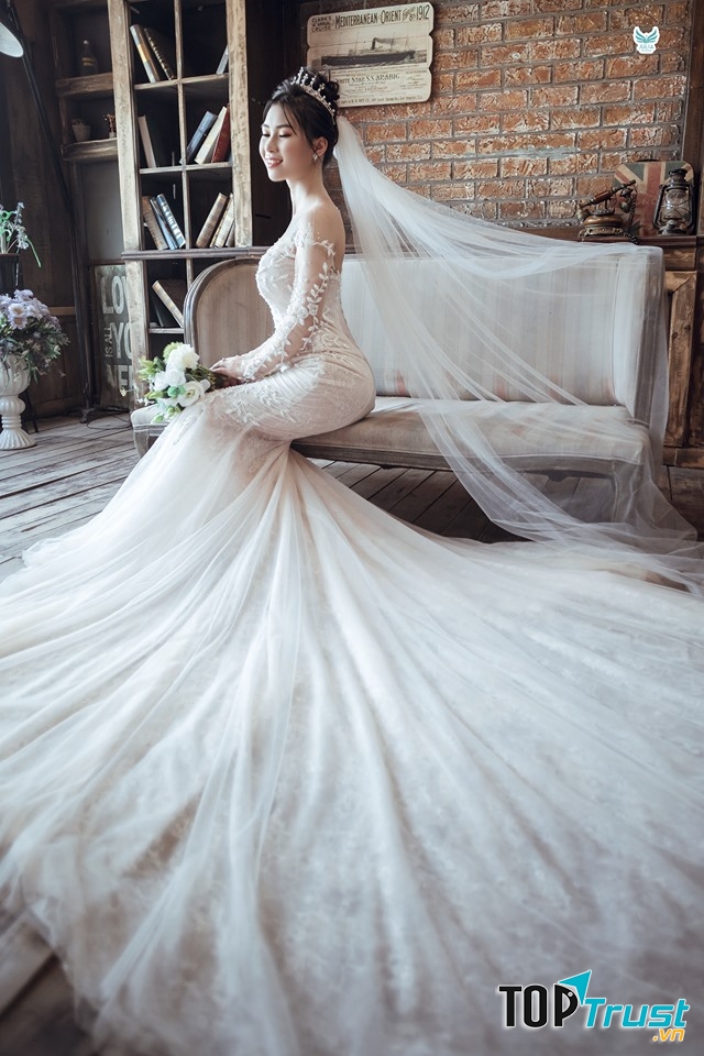 Áo cưới Julia