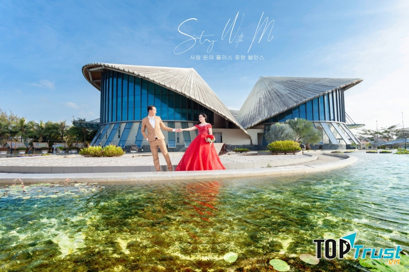 Áo cưới Khánh Hào