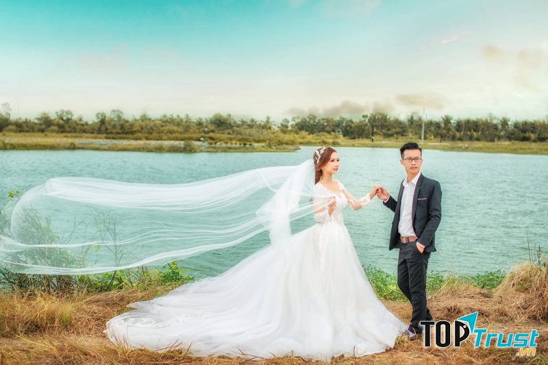 Chụp ảnh cưới chuyên nghiệp tại Áo Cưới Liên