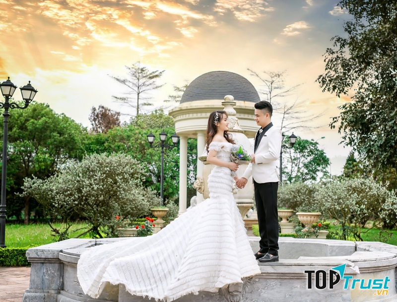 Áo cưới Linh Nguyễn