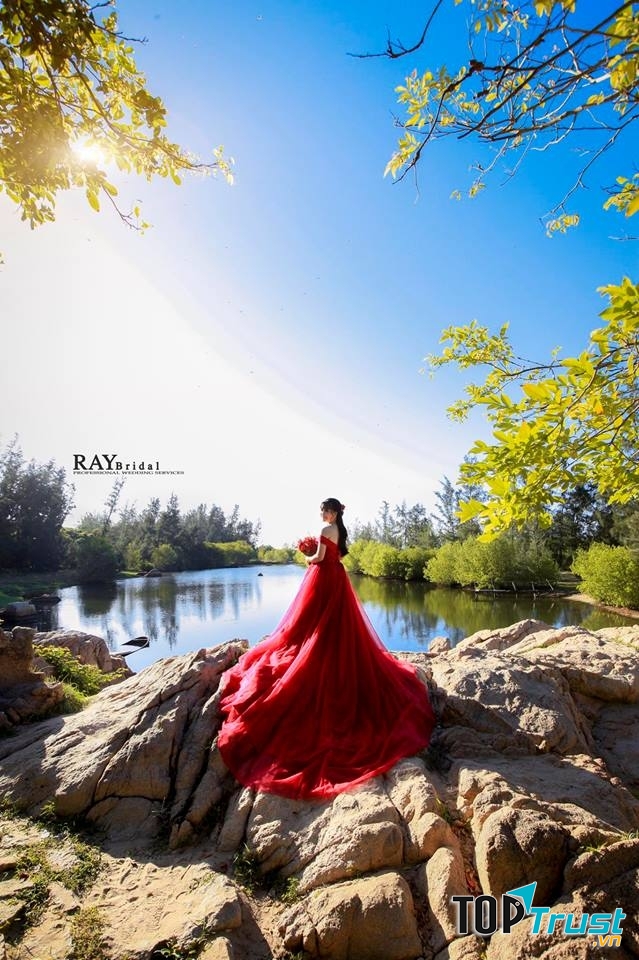 Áo cưới RAY