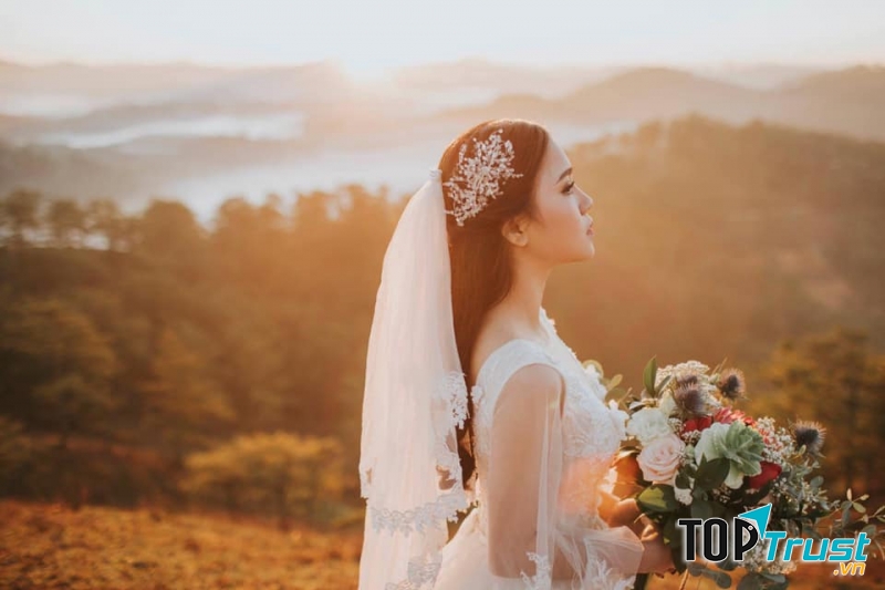 Áo cưới Thiên Lý