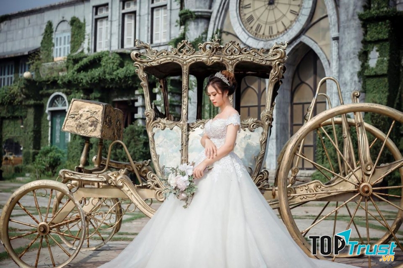 Áo cưới Thiên Nga