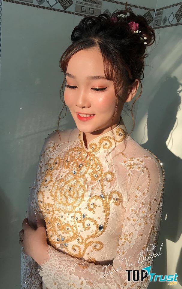 Áo Cưới Tuấn Vũ Bridal