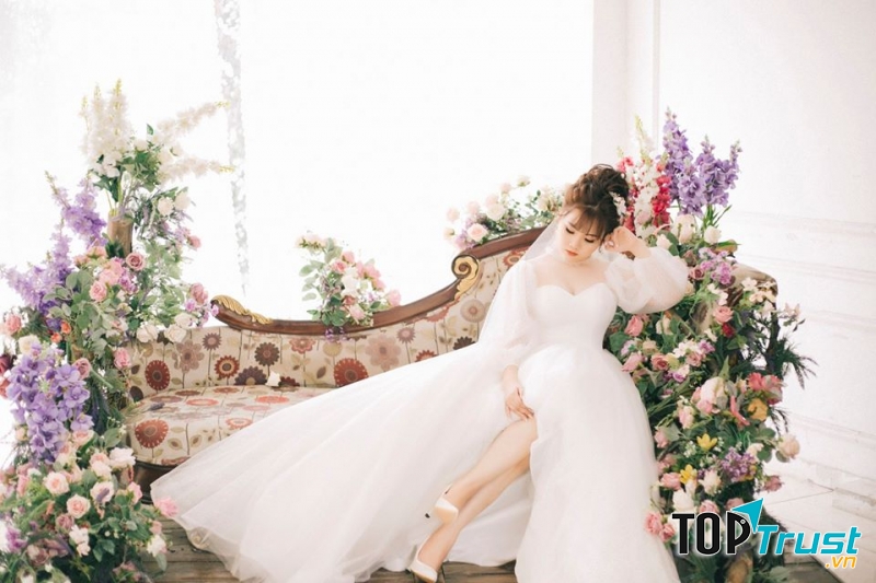 Áo cưới Vivi