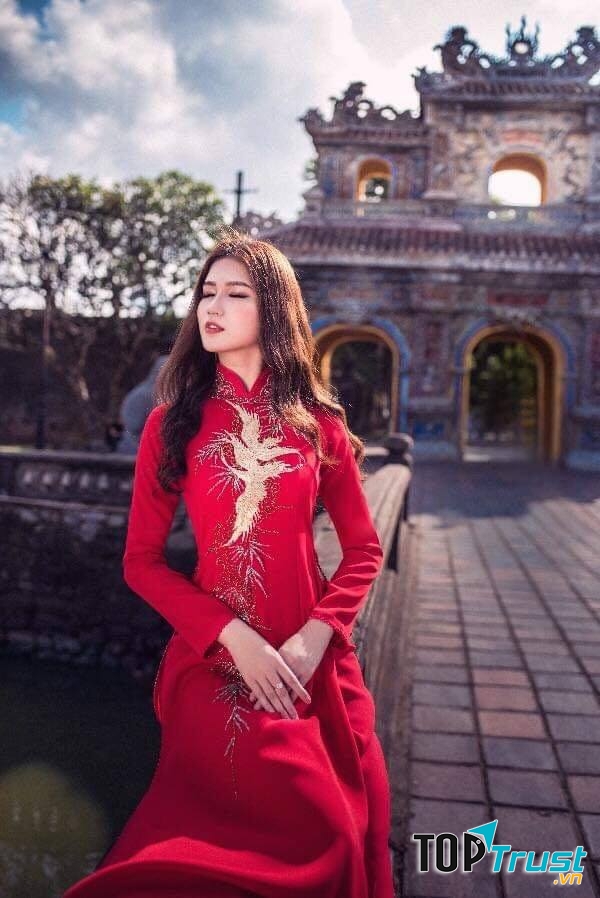 Áo dài Huế Bích Thủy