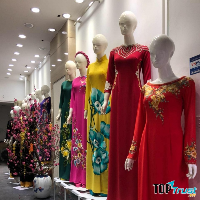 Một số mẫu áo dài tại Phan Hằng