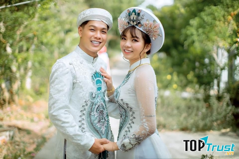 Áo Dài DaKa