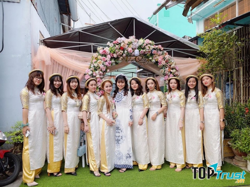 Áo Dài Mâm Quả Trọn Gói Đoan Trang