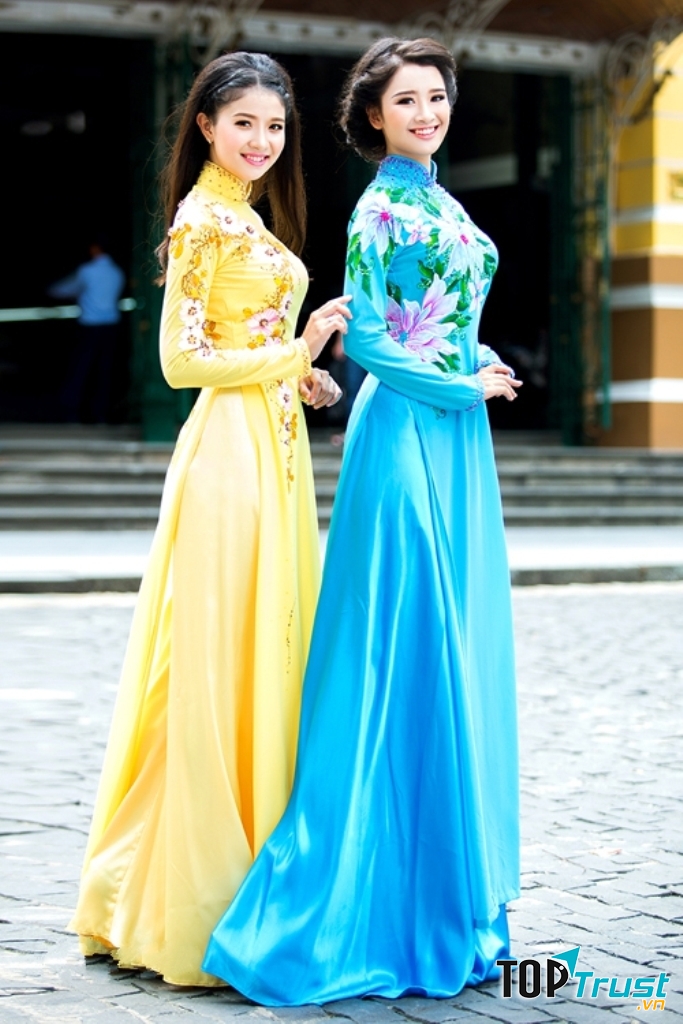 Áo dài Miss Vân