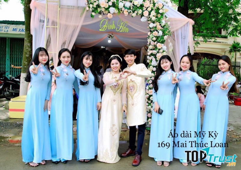 Chuyên cho thuê Áo dài Dâu Rể - Áo dài Sui - Áo dài trẻ em - Áo dài Bưng lễ - Đầm dự tiệc