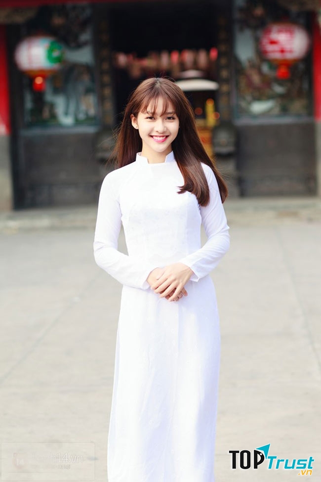 “Giảm tối đa các chi phí phát sinh, gia tăng tối đa chất lượng” luôn là phương châm phục vụ của tiệm Áo dài Tiên