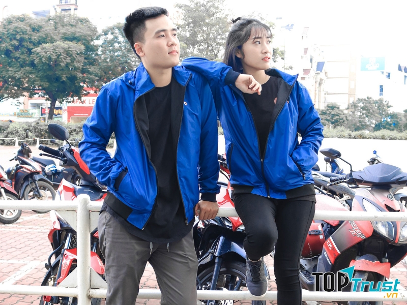 Áo khoác cặp TUBI