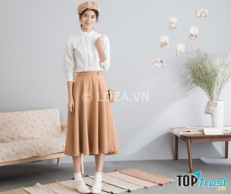 Item này có thể đi với mọi kiểu áo từ áo trễ vai, áo sơ mi hay áo thun đều đẹp hết