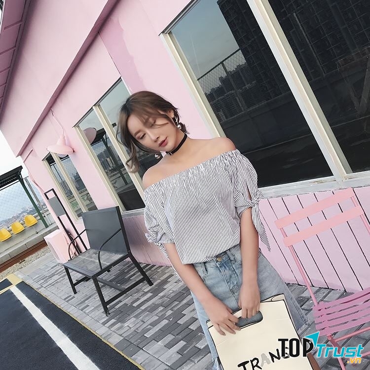 Đây là Set đồ tuy điệu đà nhưng vẫn rất lịch sự, đem lại vẻ tự tin trong ngày đi làm của bạn.)