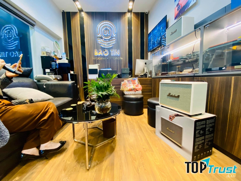 Apple Store Cầu Giấy (Bảo Tín Mobile)