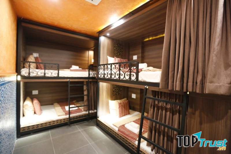 Aquarizon Boutique Hostel & City Bar