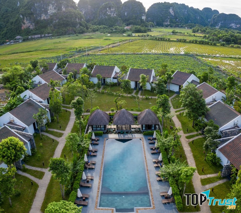 Aravinda Resort