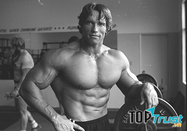 Arnold Schwarzenegger