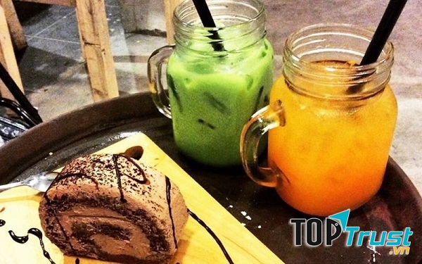 Đồ uống tại Aroi