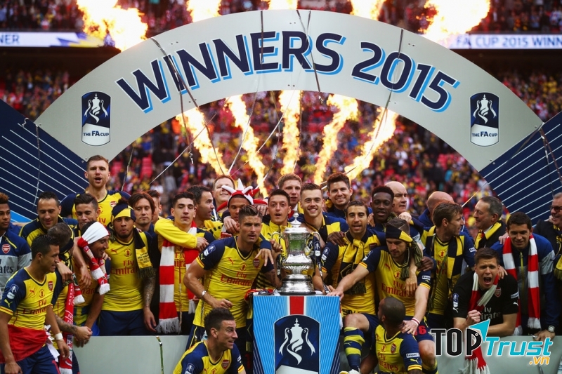 Arsenal là đội bóng vô địch năm 2015