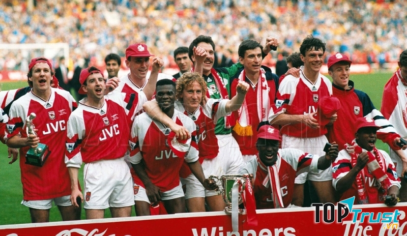 Arsenal lên ngôi lần gần nhất vào năm 1993