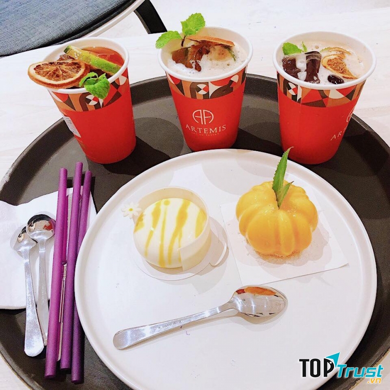 Artemis Pastry & Coffee Shop