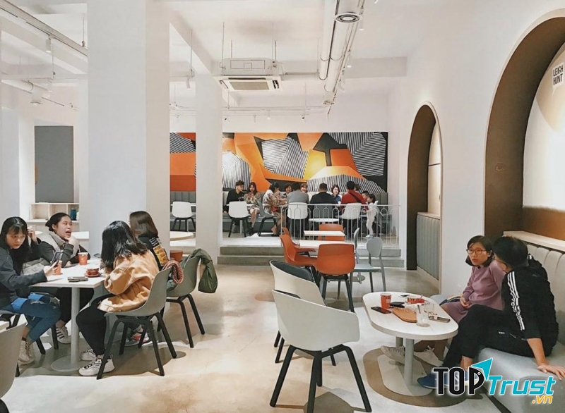 Artemis Pastry & Coffee Shop