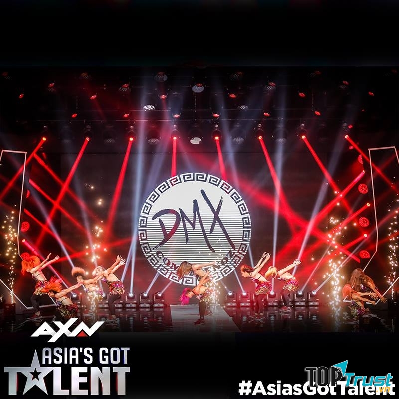 Khán giả theo dõi chương trình chính là Giám khảo thứ tư sẽ bình chọn ở các tập