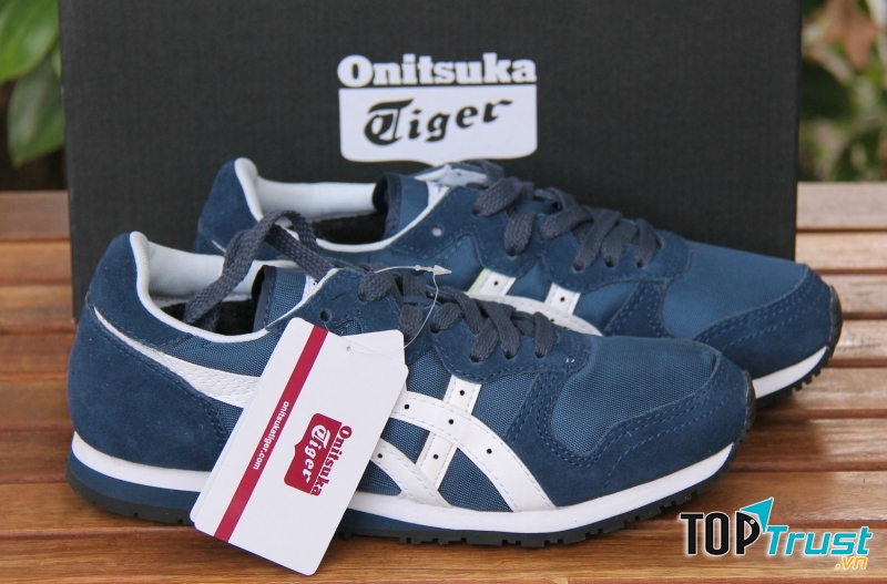 Một dòng giày của hãng Asics Tiger.