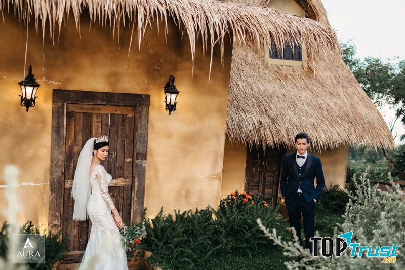 Aura Studio - Wedding Service