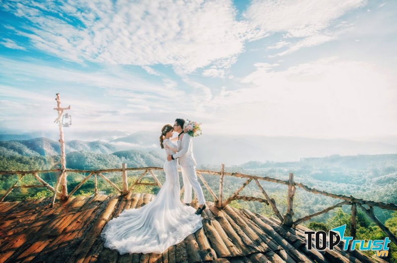 Aura Studio - Wedding Service