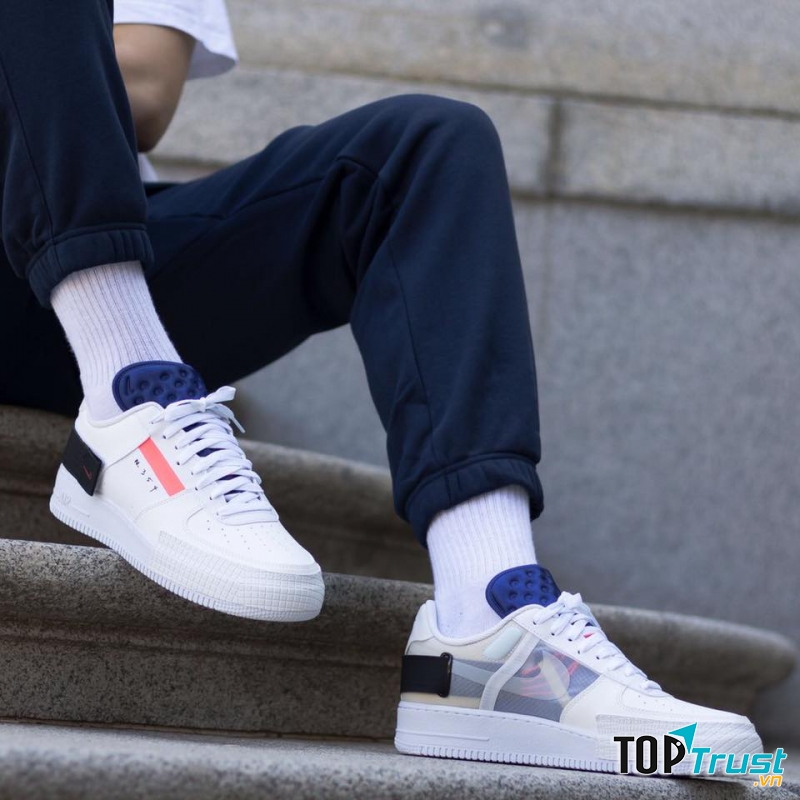 Mức giá các sản phẩm tại Authenticity rất hợp lý, trung bình rẻ hơn so với các shop khác