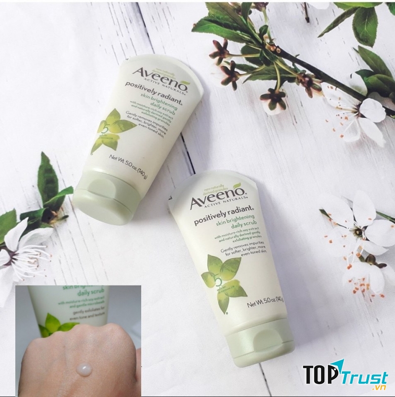 Aveeno Skin Brightening Daily Scrub