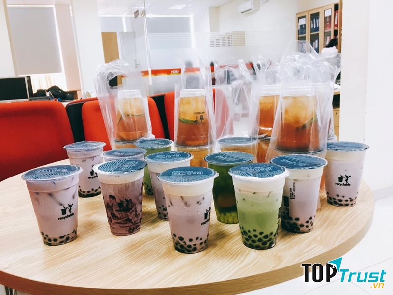 B & B Tea