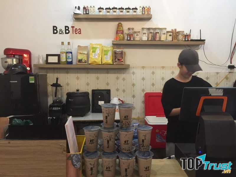 B & B Tea