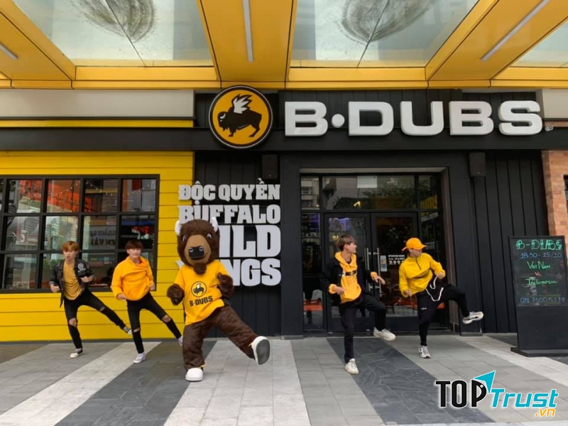 B-Dubs - Sư Vạn Hạnh