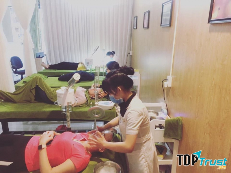 B-Queen Spa
