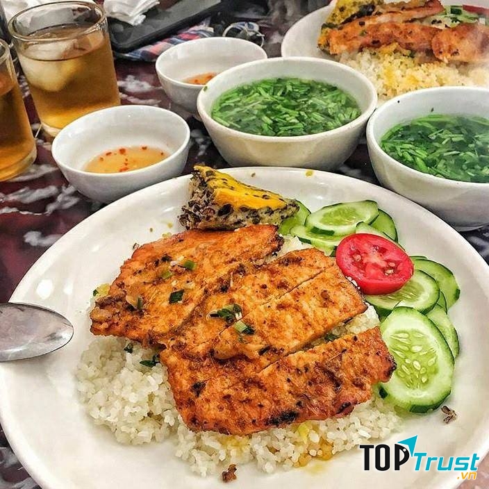 Cơm tấm sườn Sài Gòn (Ảnh minh họa)