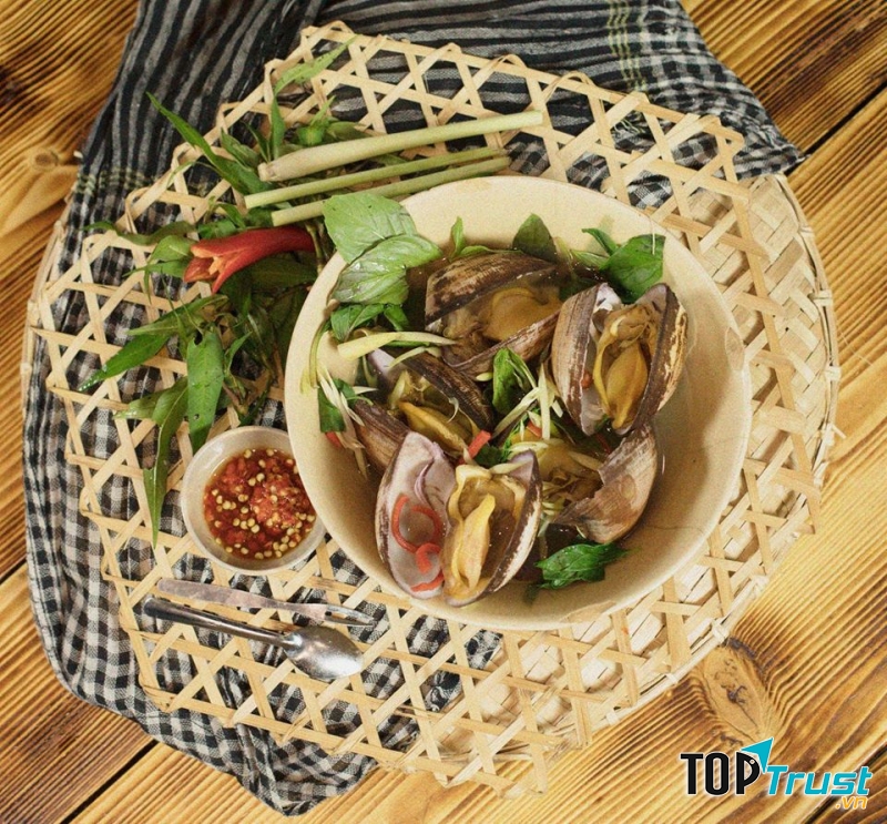 Hải sản Bà Cô Lốc Cốc