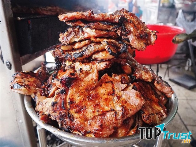 Miếng sườn to chà bá
