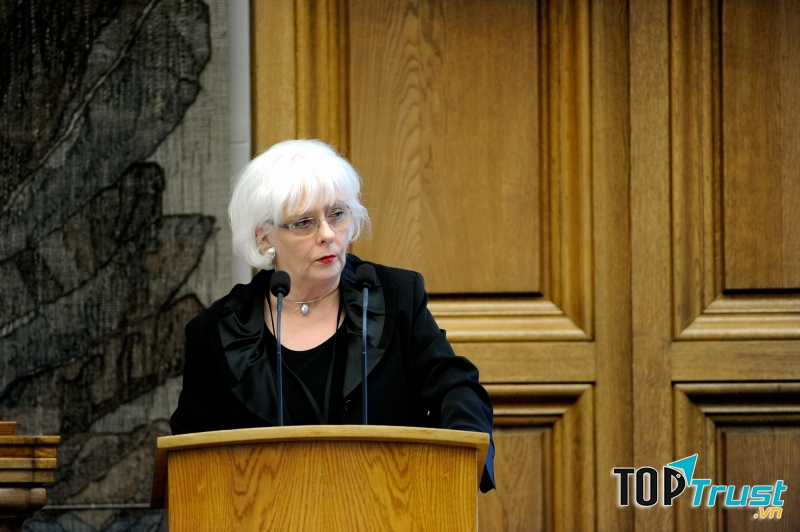 Johanna Sigurdadottir là một nhà lãnh đạo chính phủ đầu tiên công khai bản thân là người đồng tính (Nguồn: Sưu tầm)