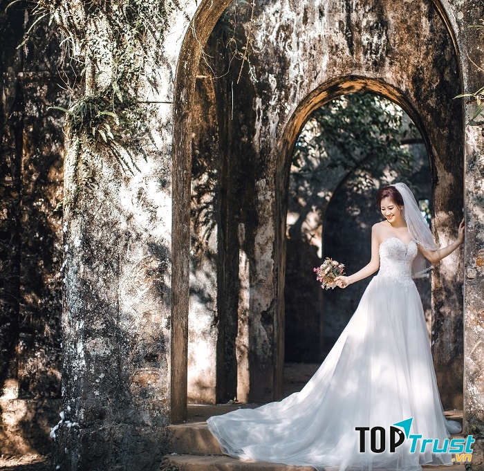 Chụp ảnh cưới ở Nhà Thờ Đổ Ba Vì