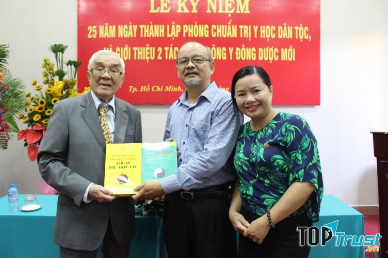 Bác sĩ Đỗ Hữu Định