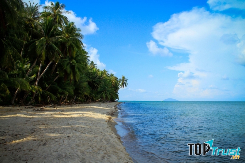 Khung cảnh tuyệt đẹp tại Bãi Bàng