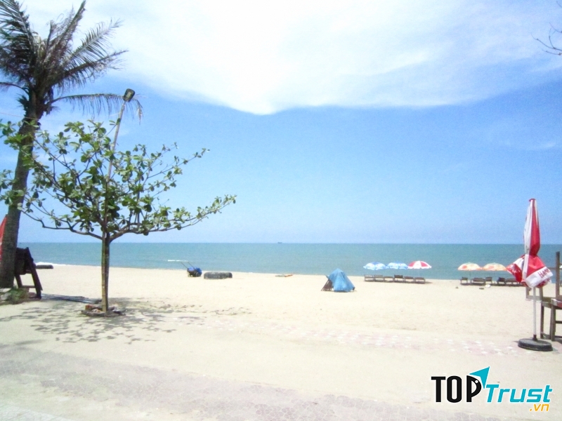 Bãi biển Cửa Lò