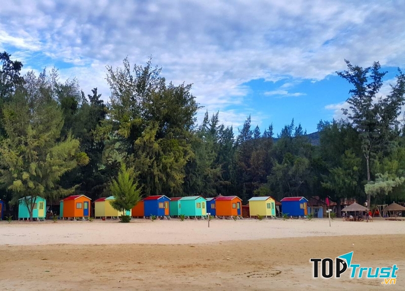 địa điểm cắm trại tại khu du lịch biển Đại Lãnh