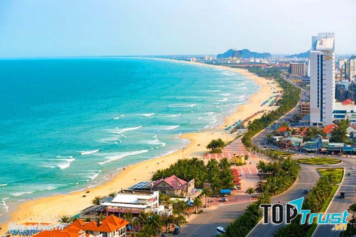 Bãi biển Mỹ Khê